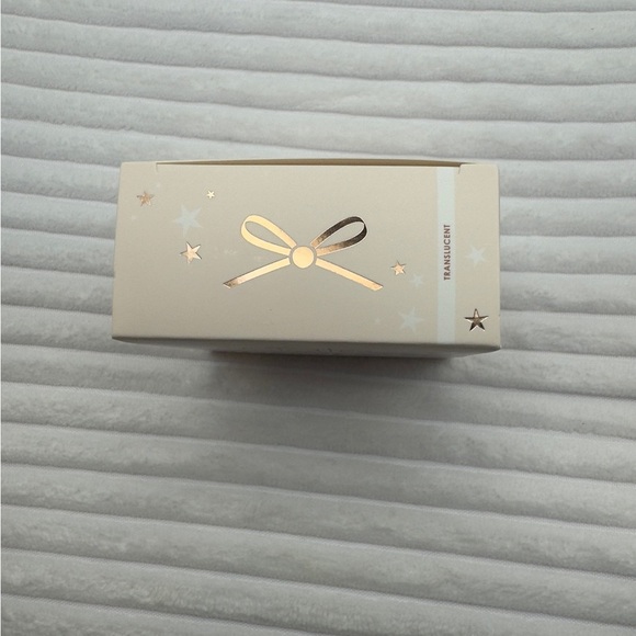 Ciaté London Translucent Powder - Picture 4 of 5